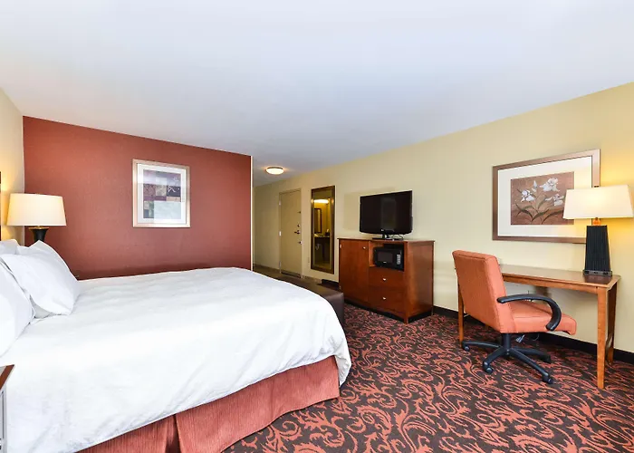 Hampton Hotel 3*