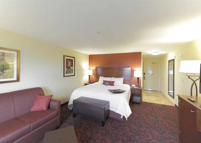 Hotel Hampton
