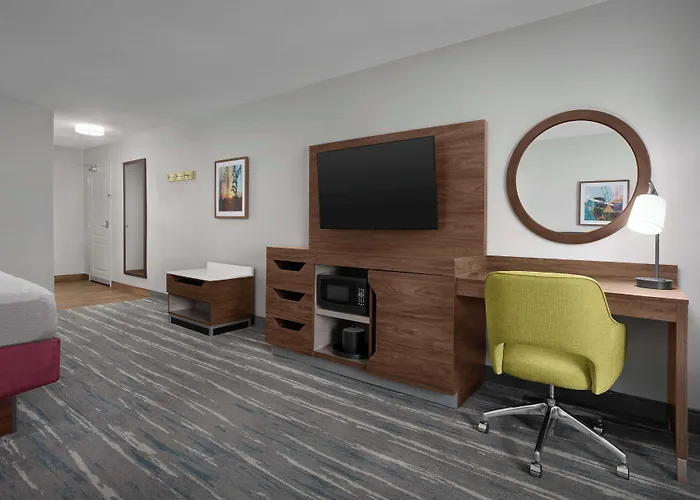 Hampton Yorkville