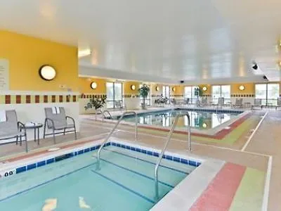 Hotel Hampton 3*