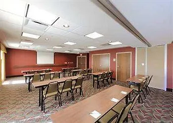 Hampton Hotel