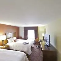 Hampton 3*